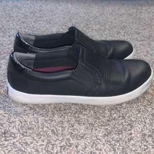 DR. SCHOLL’S SLIP ON SHOES